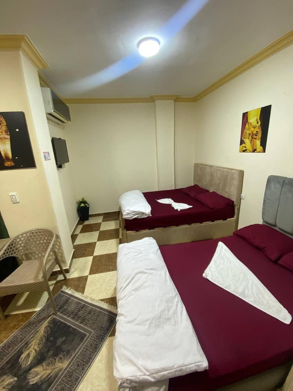 Pyramid Stars Inn Nazlet el-Sîsi Exterior foto